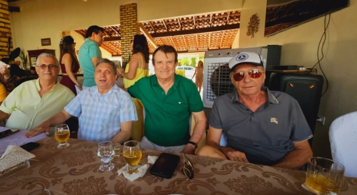 Da esquerda para direita : Wladimir Azevedo, desembargador Manoel Edilson Cardoso, Estenio Campelo e Pompílio Evaristo