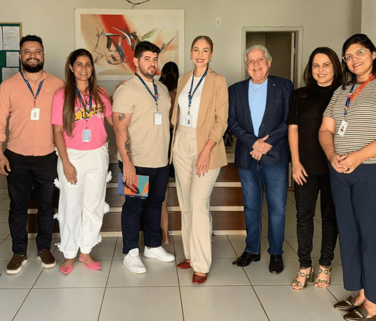 Vicente Magalhães, Rafael Carlos, Monique Magnolia, André Mauricio, Adriana Alves, Edmilson
Caminha, Antonia Guimarães e Fabiana Ferreira